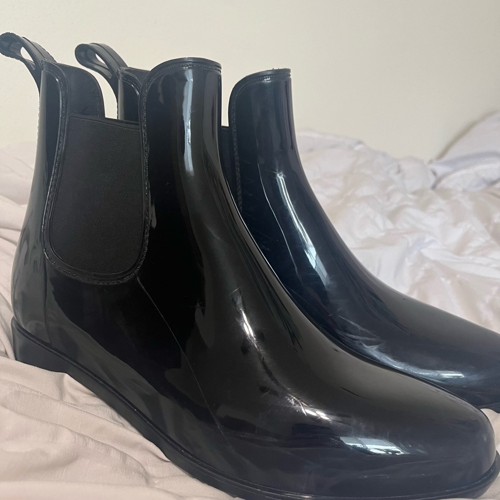 Sleek Black Boots